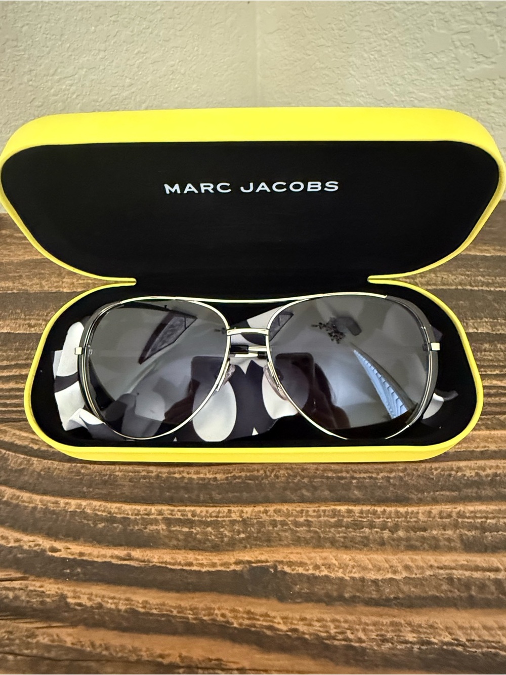 Marc Jacobs MARC 686/S Aviator Sunglasses | Silver/Gunmetal Frame | 59□14-140 |